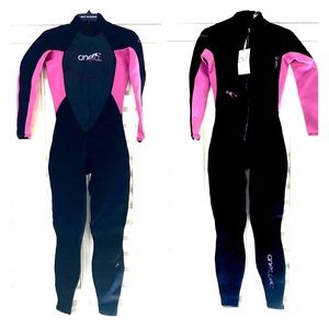 NWT O’Neill Women’s Full 3/2mm Black/Pink Wetsuit